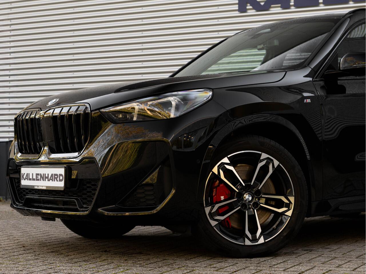 BMW X1 sDrive18i M-Sport Pro - Pano - Trekhaak - Driving Ass Plus - Harman Kardon