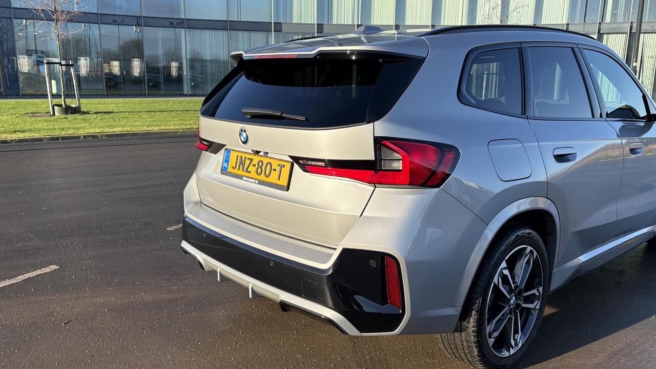 BMW X1 sDrive20i M-Sport schuifdak 19"