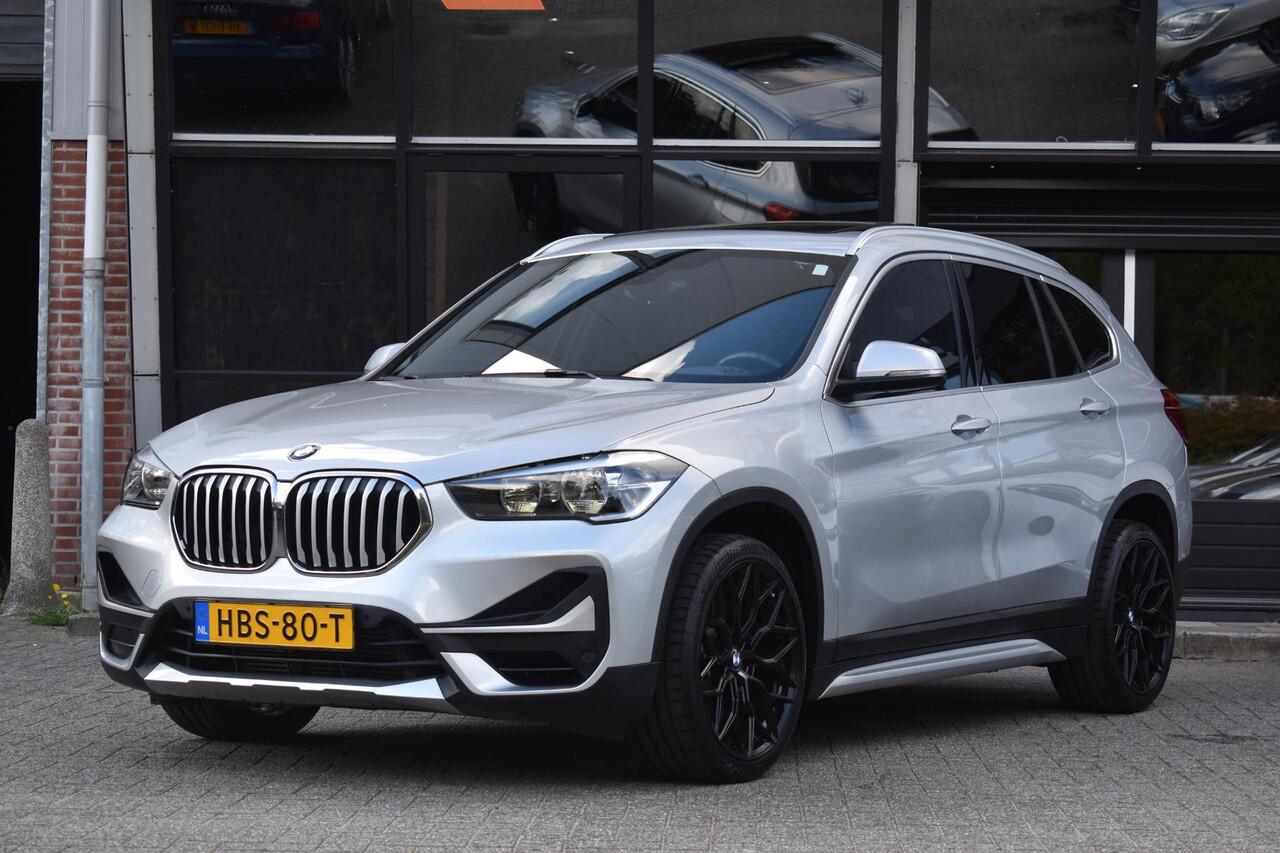 BMW X1 xDrive28i High Executive Pano ACC Camera