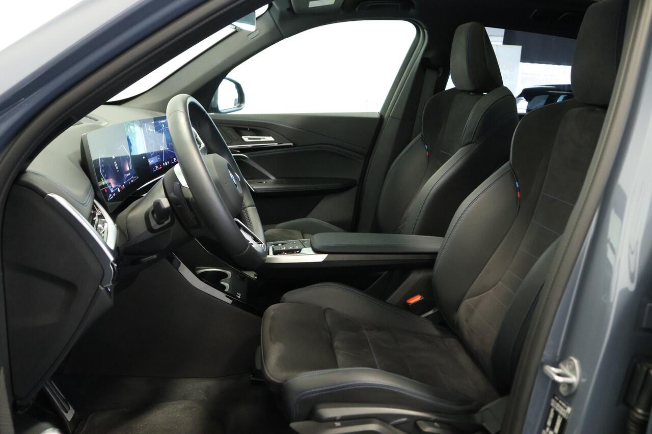 BMW X1 xDrive30e M-Sport / Opendak / HUD / HarmanKardon / ACC