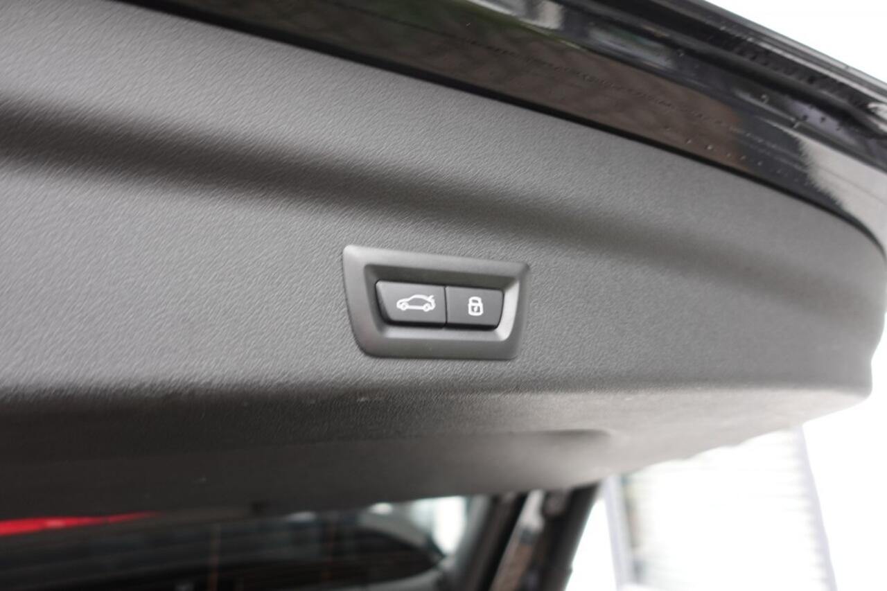 BMW X1 XDRIVE 30E M-Sport Panorama Trekhaak