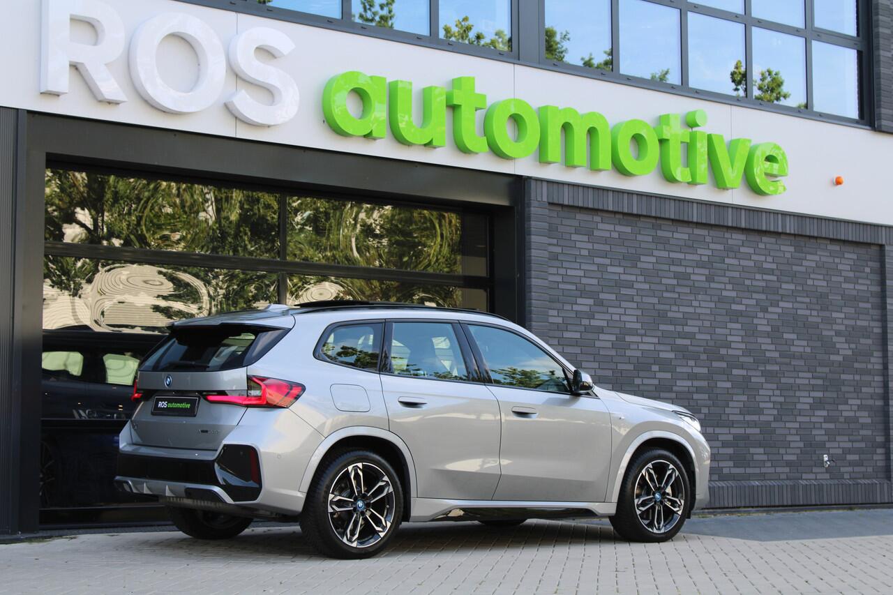 BMW X1 xDrive30e | PANO | M-SPORT | 360 | HUD | KEYLESS | STUURW.VERWARMD | LED |