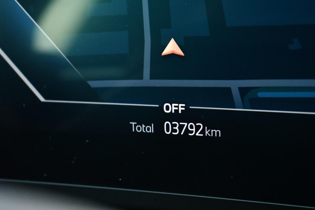 BMW X1 xDrive25e M-Sport Pano Trekhaak Camera 3786km!