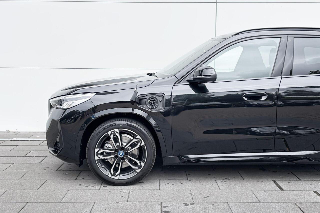 BMW X1 xDrive25e | Selections
