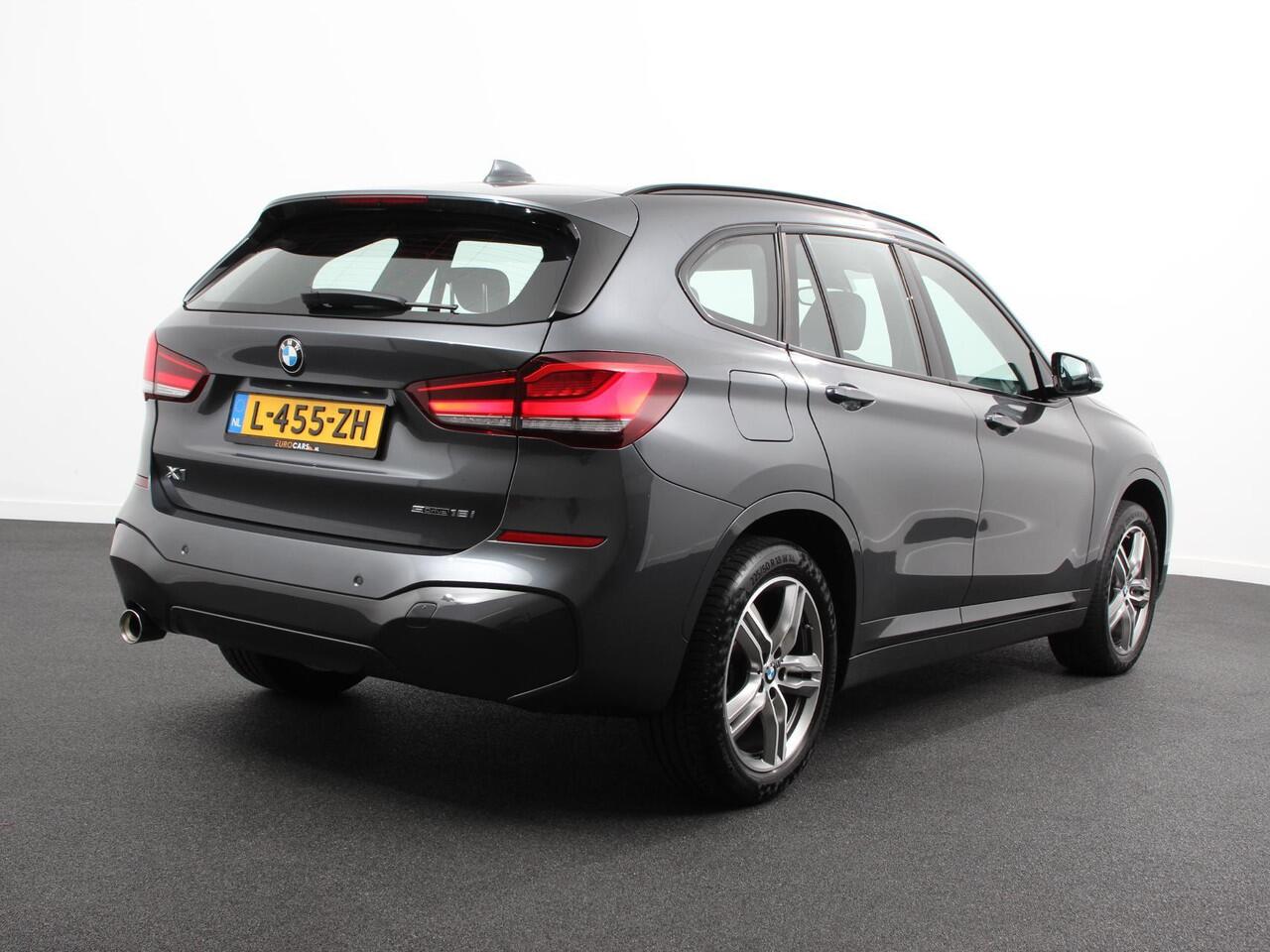 BMW X1 sDrive18i Automaat M-Sport | Navigatie | Cruise Control | Stoelverwarming | Elektrische achterklep | Climate Control | Lichtmetalen velgen
