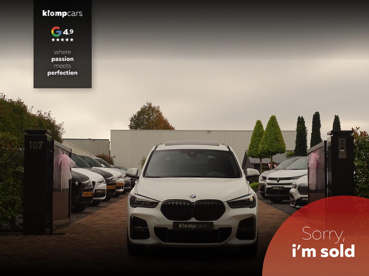 BMW X1 xDrive25i M-Sport | HUD | Carplay | Pano | Ad.Cruise | 19"| All black | Full Options!