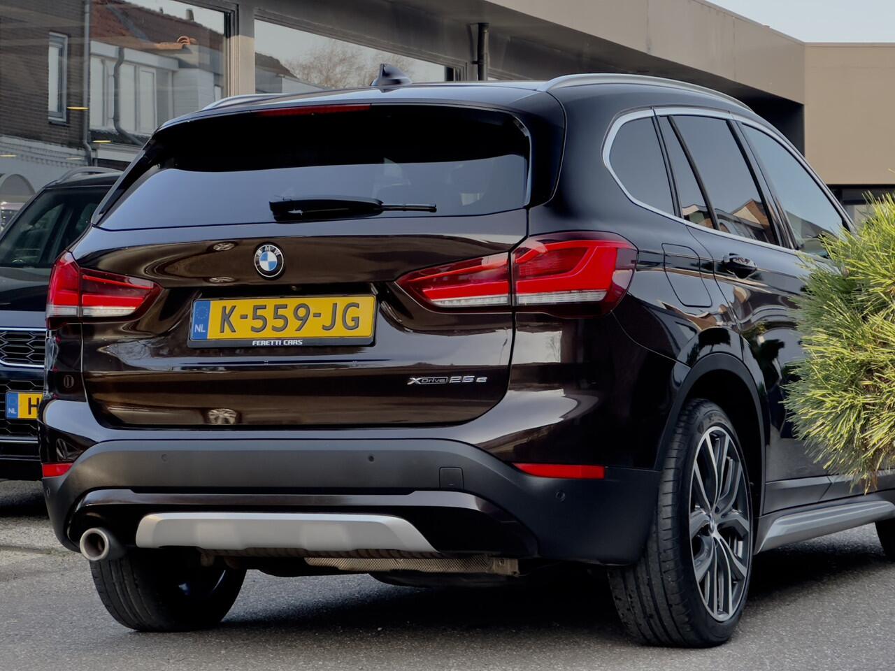 BMW X1 xDrive25e eDrive AUT6 EDITION SPORTLEDER NAVI CAMERA APPLE-CARPLAY HEADUPP LED LMV PDC