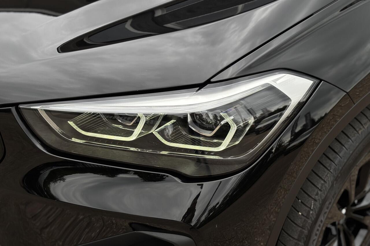 BMW X1 xDrive25e | PDC V+A | Apple Carplay | Elektrische Klep | LED | Cruise | DAB | 15x op voorraad !