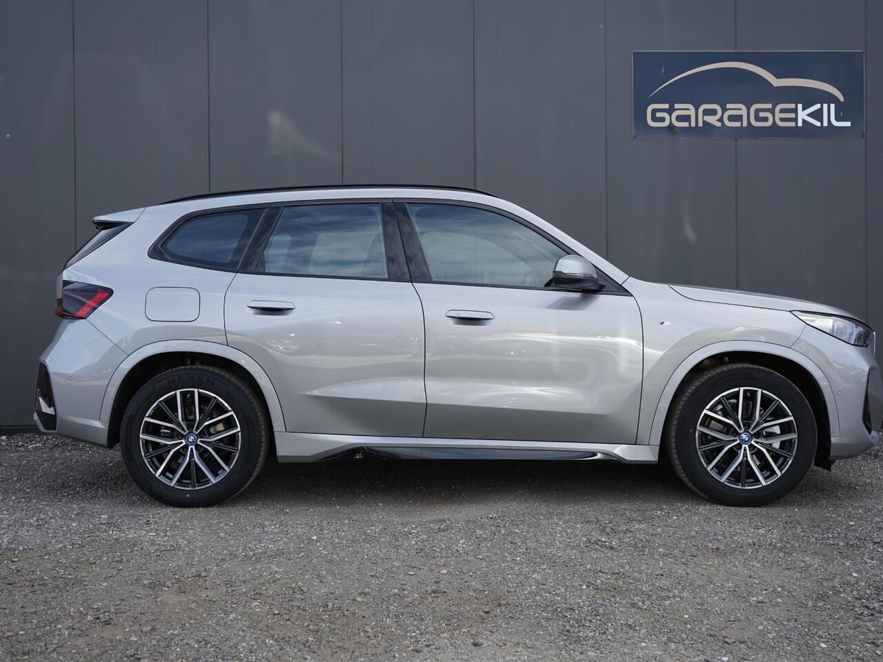 BMW X1 xDrive25e Dealeronderh. / 1ste eig. / M-Sport / Driving Assistent Plus / Active Guard / Stoelverwarming / Adaptief Onderstel