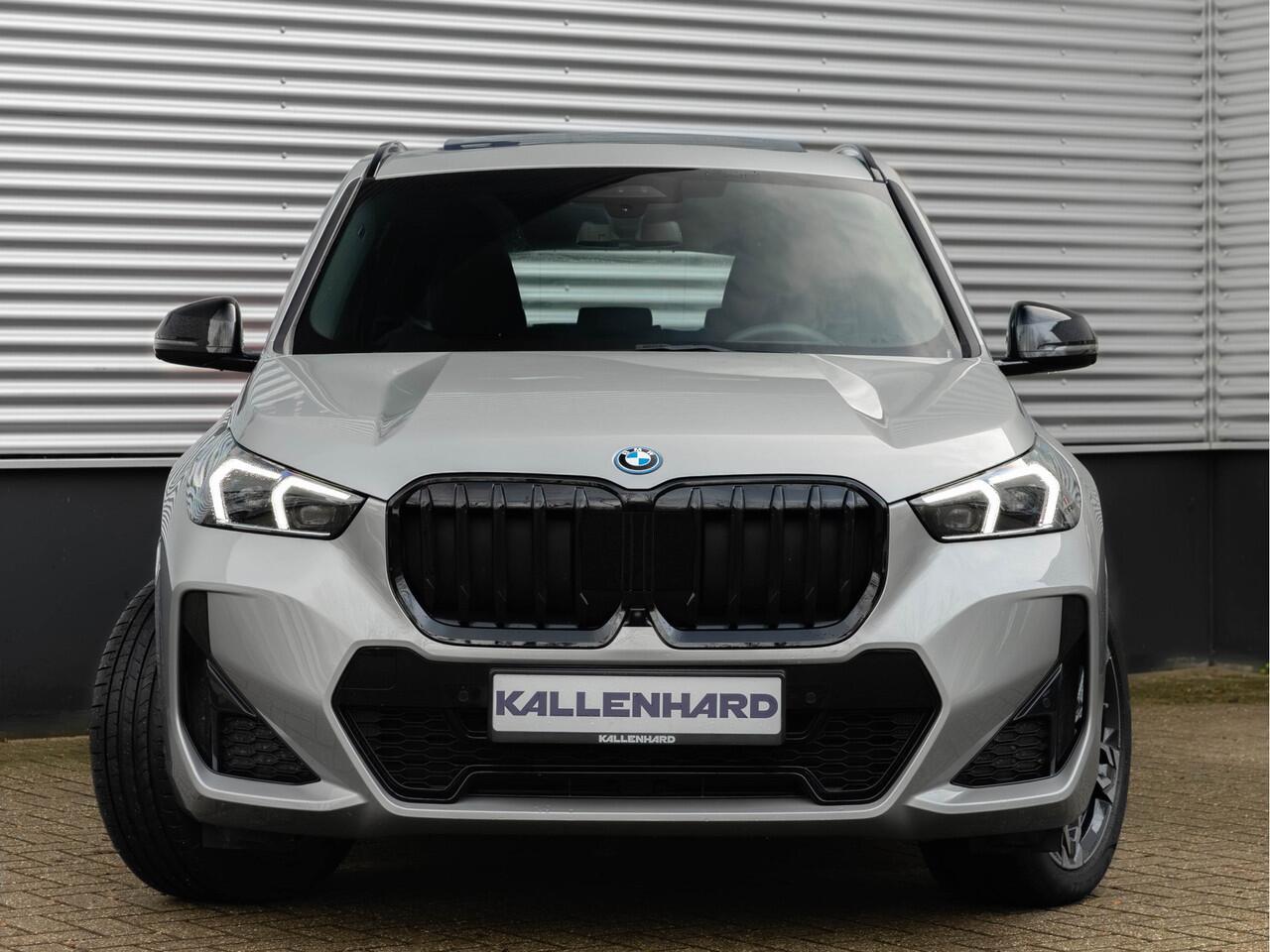 BMW X1 xDrive25e M-Sport - Pano - Memoryzetel - Harman Kardon - Driving Ass Prof