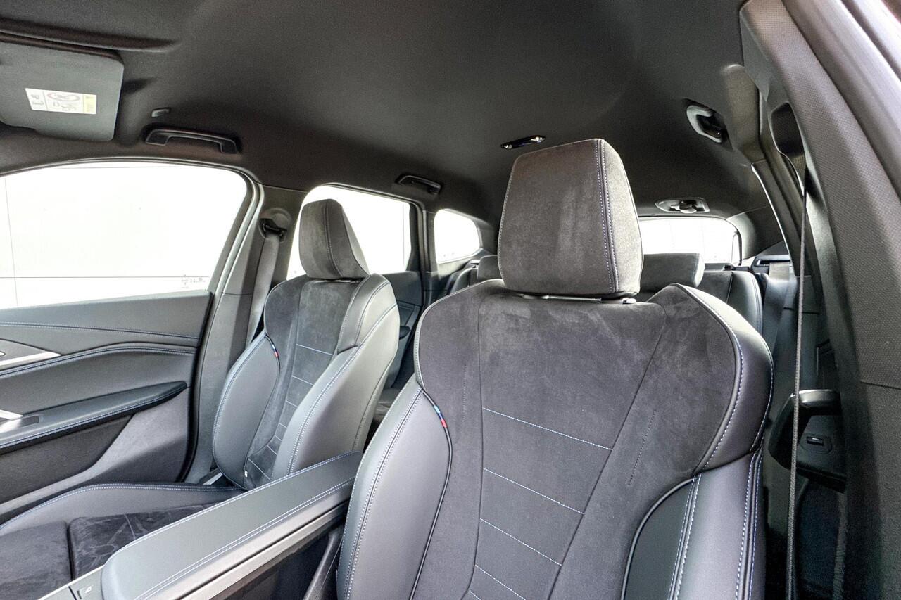 BMW X1 sDrive18i | Selections