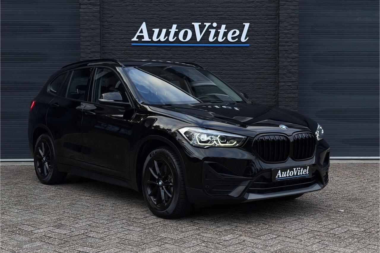 BMW X1 xDrive25e | Elektrische Klep | PDC V + A | LED | Apple Carplay | DAB | 15x op voorraad !