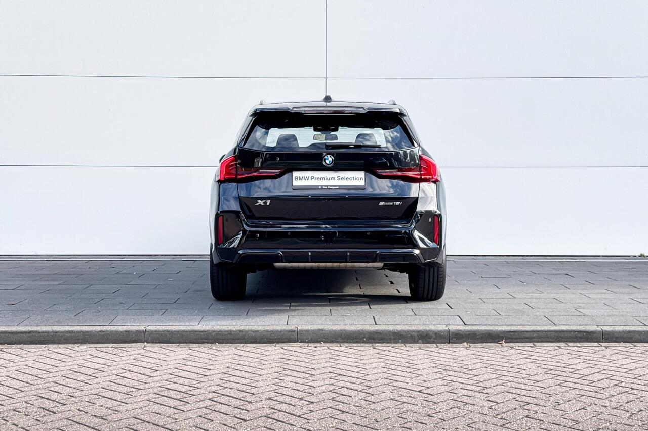 BMW X1 sDrive18i | Selections