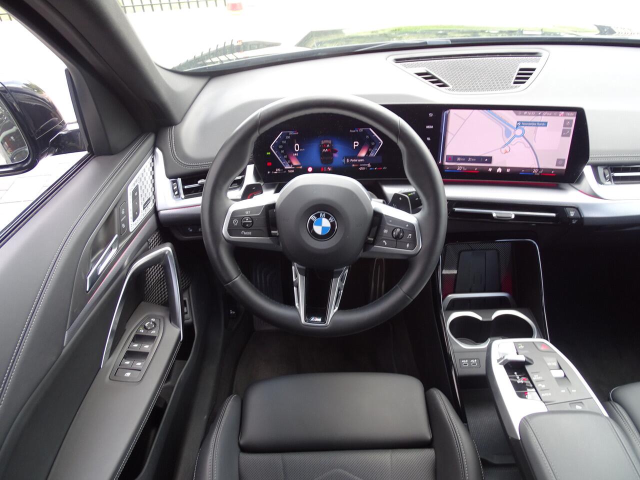 BMW X1 sDrive20i M sportpakket Elek-trekhaak Drive plus Elek.Sportstoel Ada-Led Ada M-Onderstel Harman Kardon 18''LM Velgen