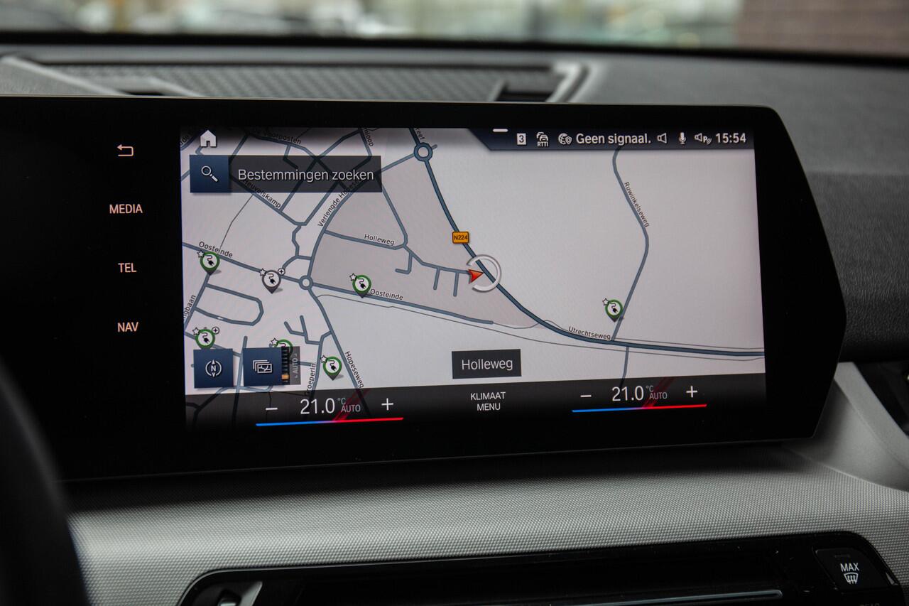 BMW X1 xDrive25e Nieuw model , Achterruitrijcamera, Elek. achterklep,