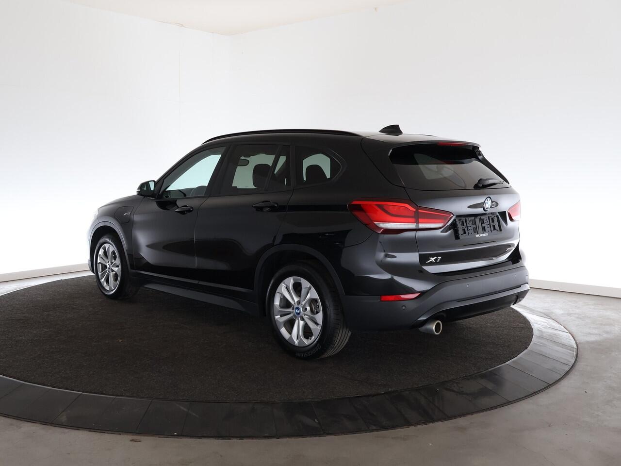 BMW X1 xDrive25e | Cruise | Camera | Navi |* 27 t/m 31 dec eindejaarsshow!!