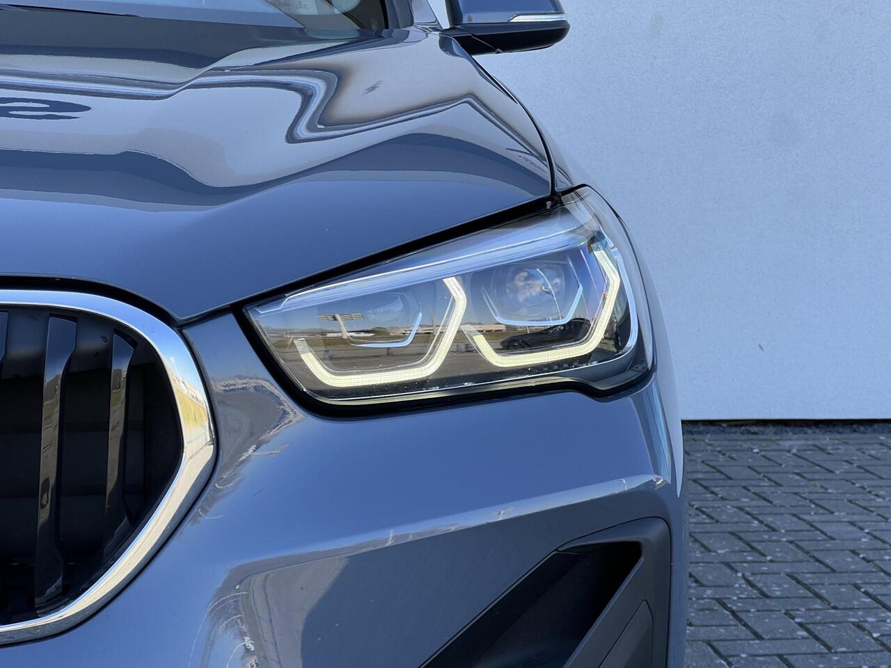 BMW X1 sDrive18i High Executive Edition | Head Up | 17inch