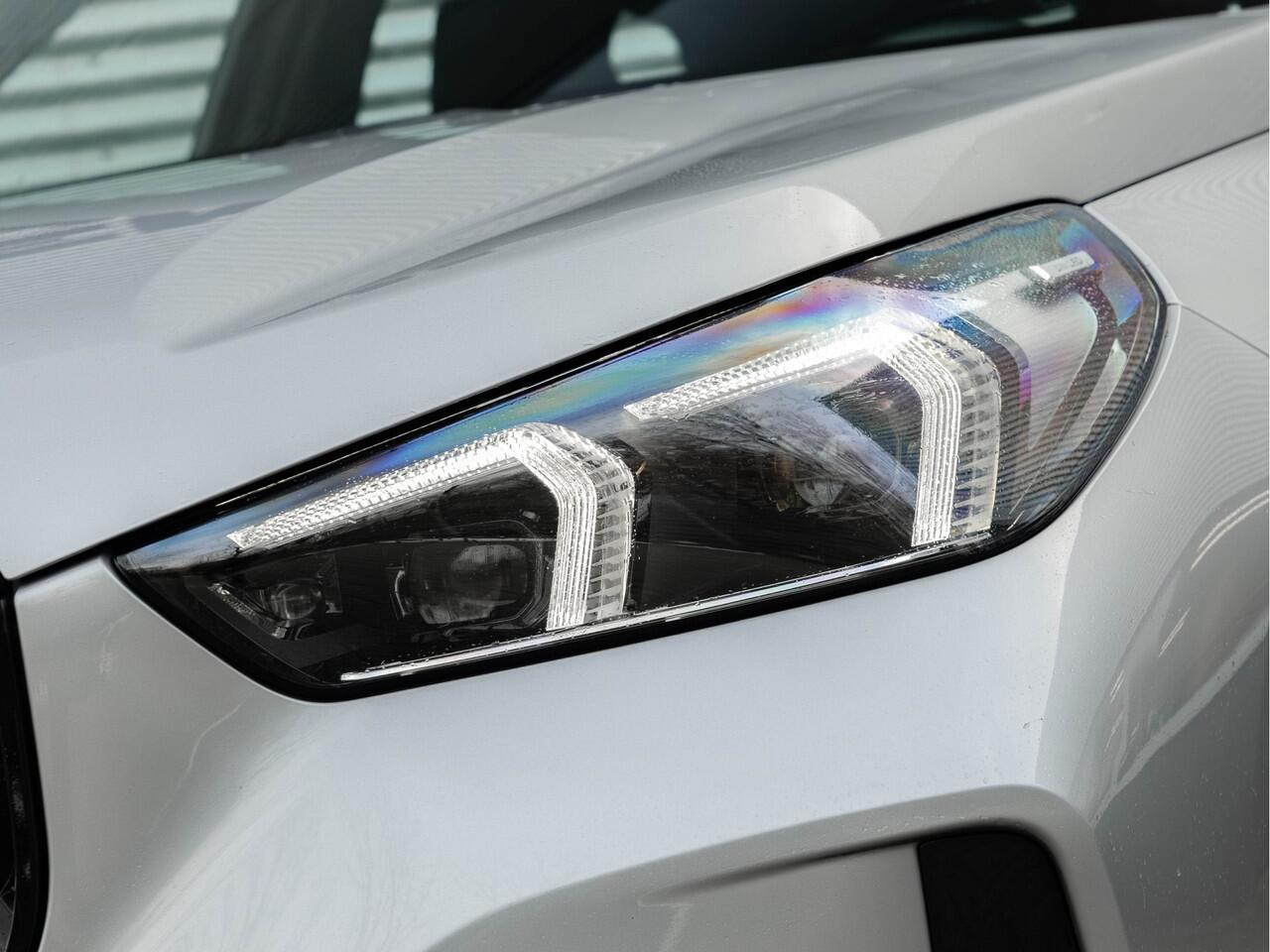 BMW X1 xDrive25e M-Sport - Pano - Memoryzetel - Harman Kardon - Driving Ass Prof