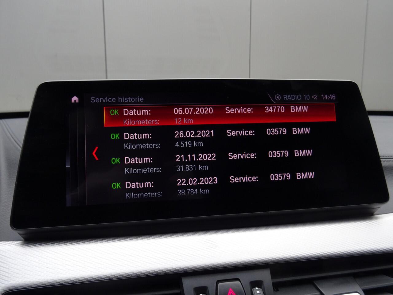 BMW X1 sDrive18i High Executive * M-PAKKET * 20 INCH * HEAD-UP * DEALER ONDERH. !!