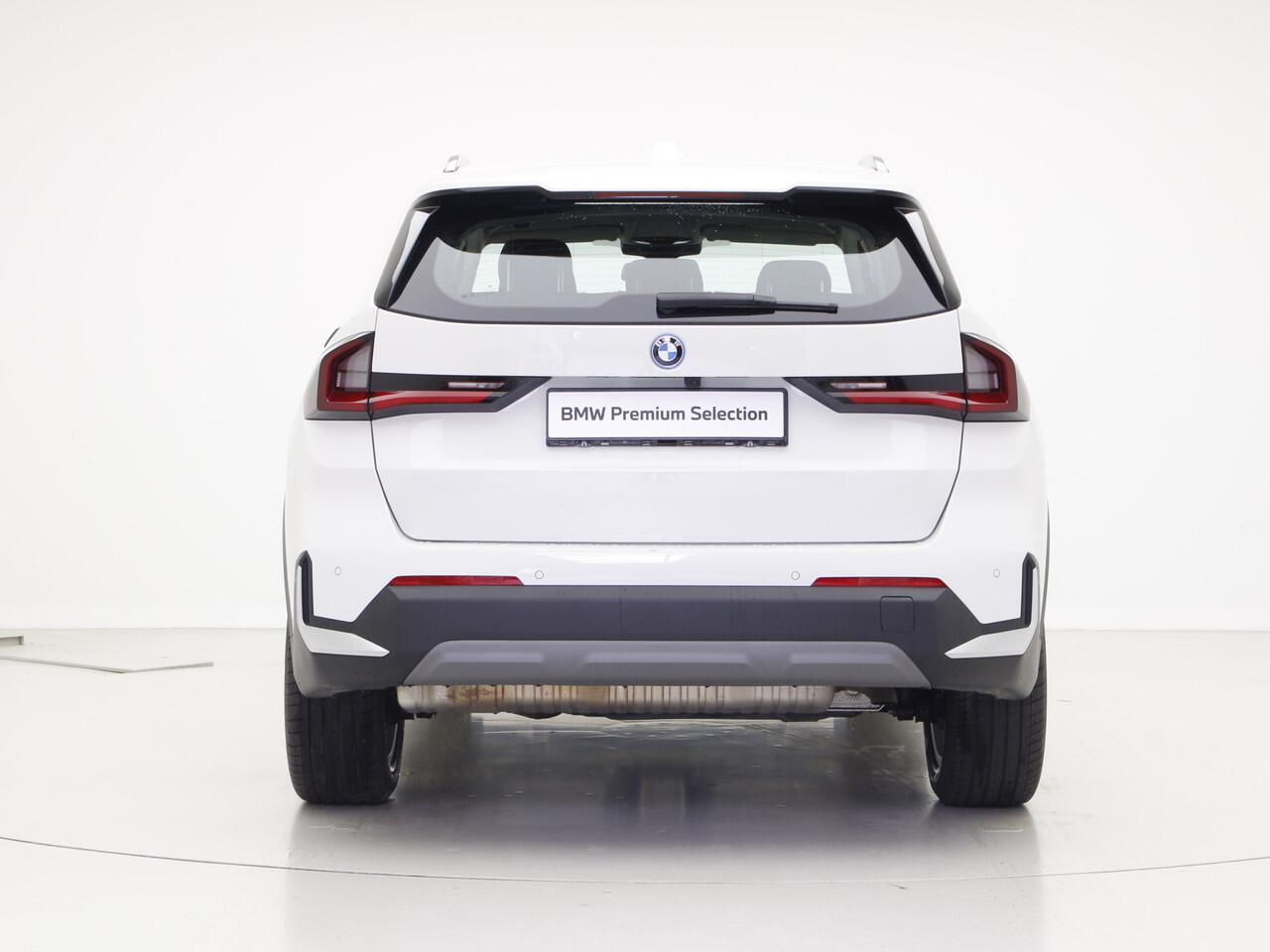 BMW X1 xDrive25e | Head-Up | Stoelverwarming | Voorbereiding Driving Assistant Plus