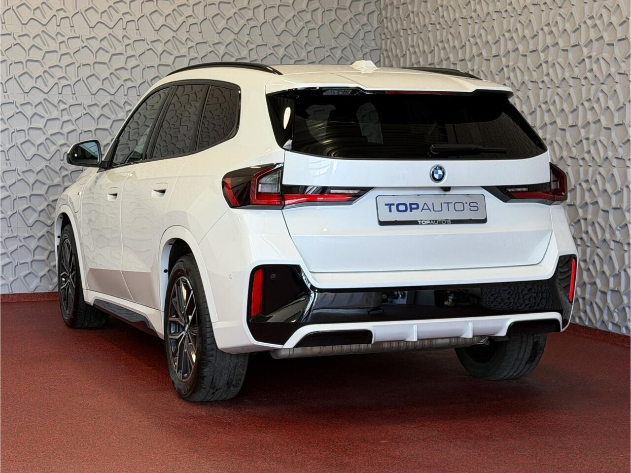 BMW X1 XDRIVE 25E M-SPORT LED PANO.SCHUIFDAK ELEK.KLEP NAVI STOELVERW M-SHADOW LINE ELEK.STOEL ZWARTE.HEMEL 12/2024 PHEV PLUG IN HYBRID AWD 4X4 4WD ? Top Auto's. Al 30 Jaar uw Bmw Specialist in , BMW M / M Sport / PHEV / HEV / Hybrid / Mhev / 25e / 30e / xDrive