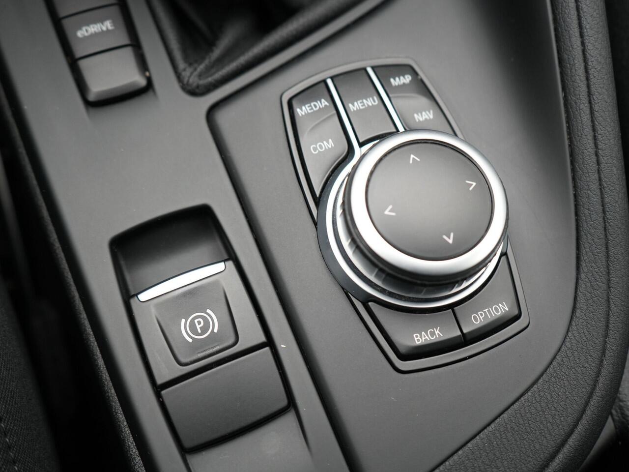 BMW X1 xDrive25e Executive Plug In Hybrid 221pk PHEV | Cruise Control | Keyless | Verwarmde stoelen | Camera |