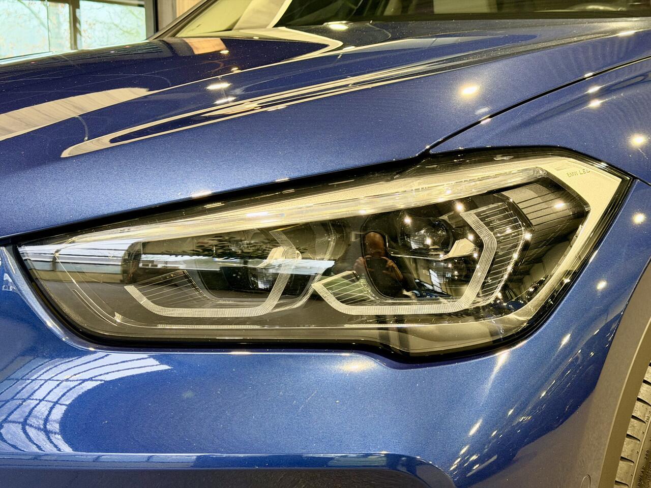 BMW X1 xDrive25e Executive Sportline | Beige leder | Camera | Trekhaak