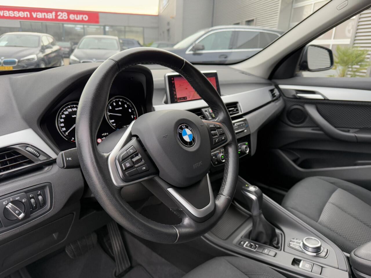 BMW X1 xDrive25e Executive LED Achteruitrijcamera Stoelverwarming