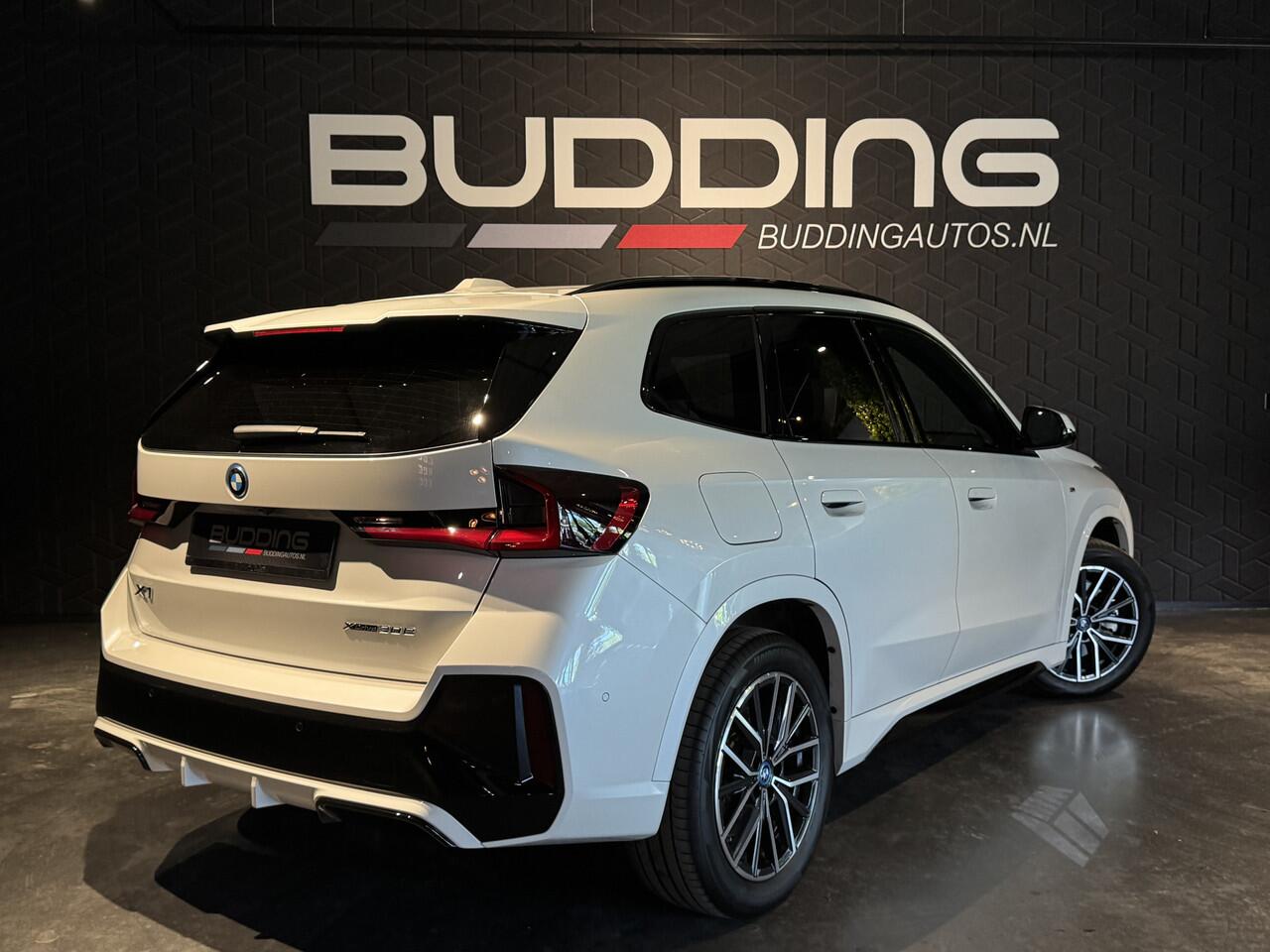 BMW X1 xDrive30e | M-sport | Pano | Driving Assist