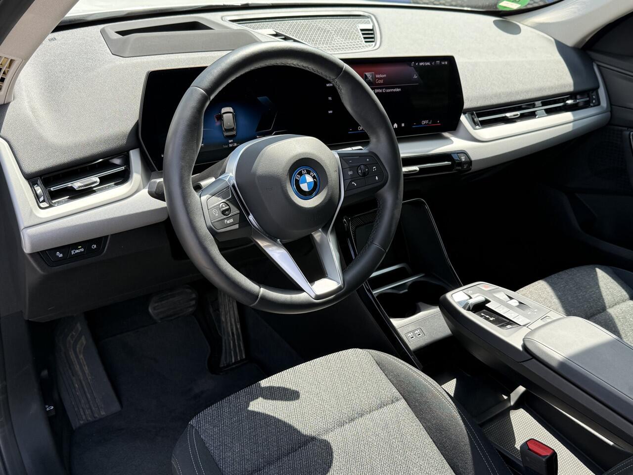 BMW X1 xDrive25e | Head up | Adapt Led | 360 cam | Driving ass. | Stoelverw.