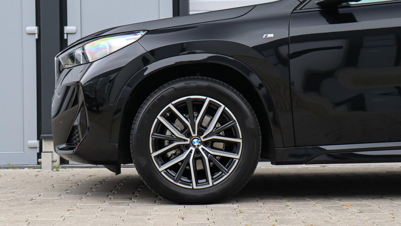 BMW X1 sDrive18i M-Sport | Harman/Kardon | Panoramadak | Trekhaak | Comfort Access