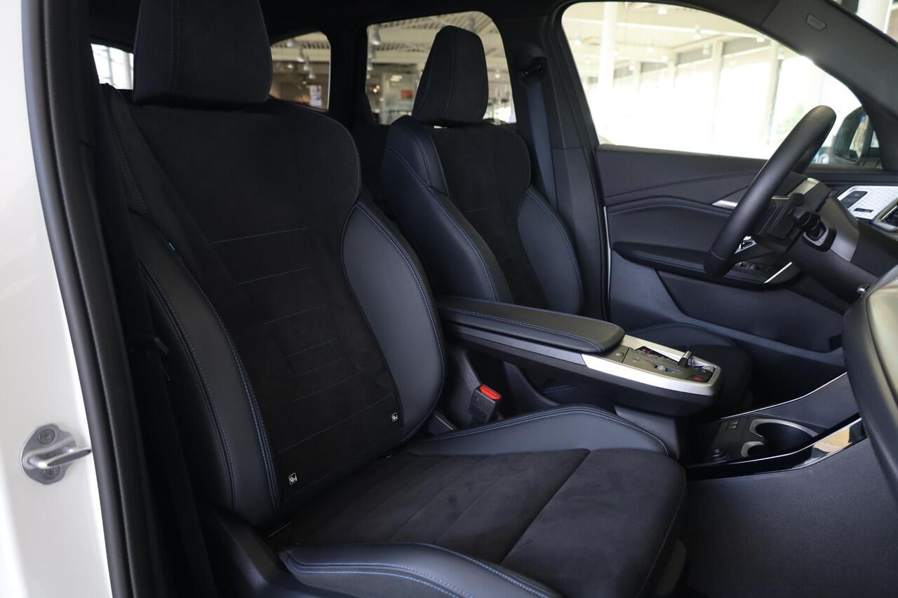 BMW X1 sDrive20i | M Sportpakket | Premium Pack | Comfort Pack