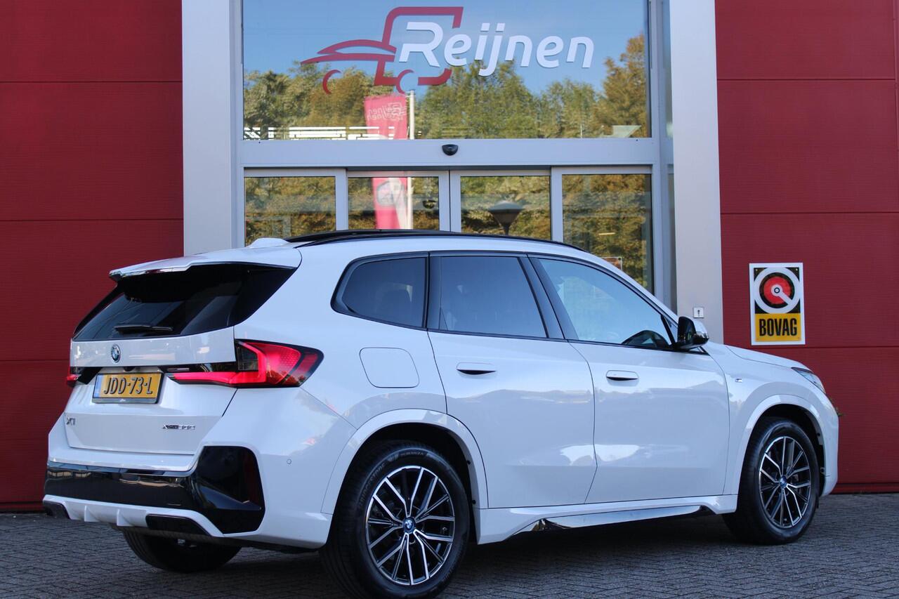 BMW X1 xDrive30e M-SPORT | PANORAMISCH SCHUIF/KANTEL DAK | ELEKTRISCH WEGKLAPBARE TREKHAAK | HARMAN/KARDON AUDIO SYSTEM | ALARMINSTALLATIE | ELEKTRISCH BEDIENBARE VOORSTOELEN MET GEHEUGENFUNCTIE "ACTIEVE ZITPLAATSEN" | STOEL VERWARMING | DRIVING ASSISTANT PROFES