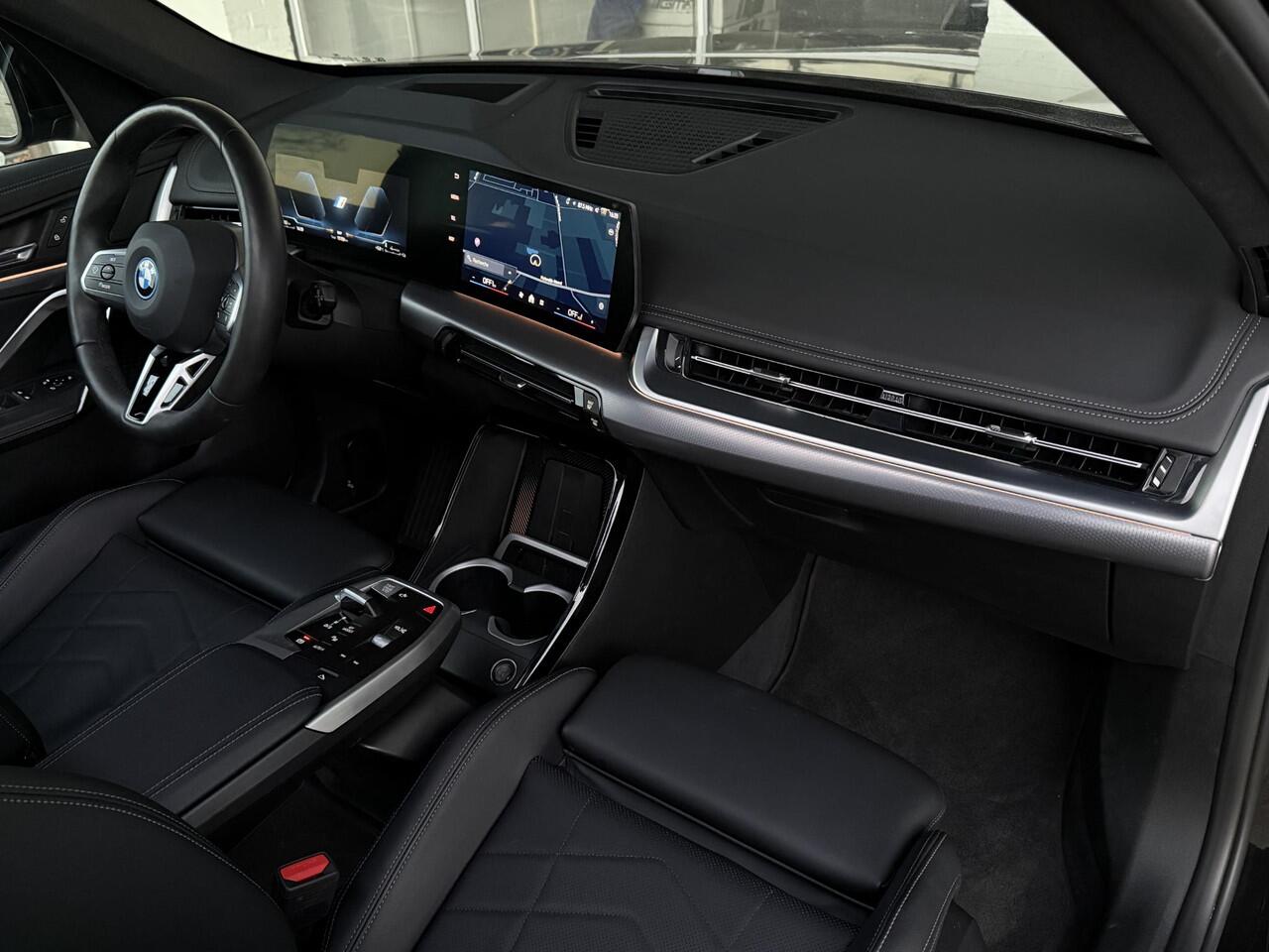 BMW X1 xDrive25e M SPORT | PANORAMA | DRIVING ASS PLUS | CAMERA | ELEKTR. STOELEN MEMORY | STOELVERWARMING |