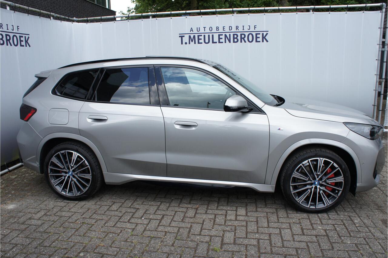 BMW X1 xDrive30e M Sportpakket Pro, Panoramadak,
