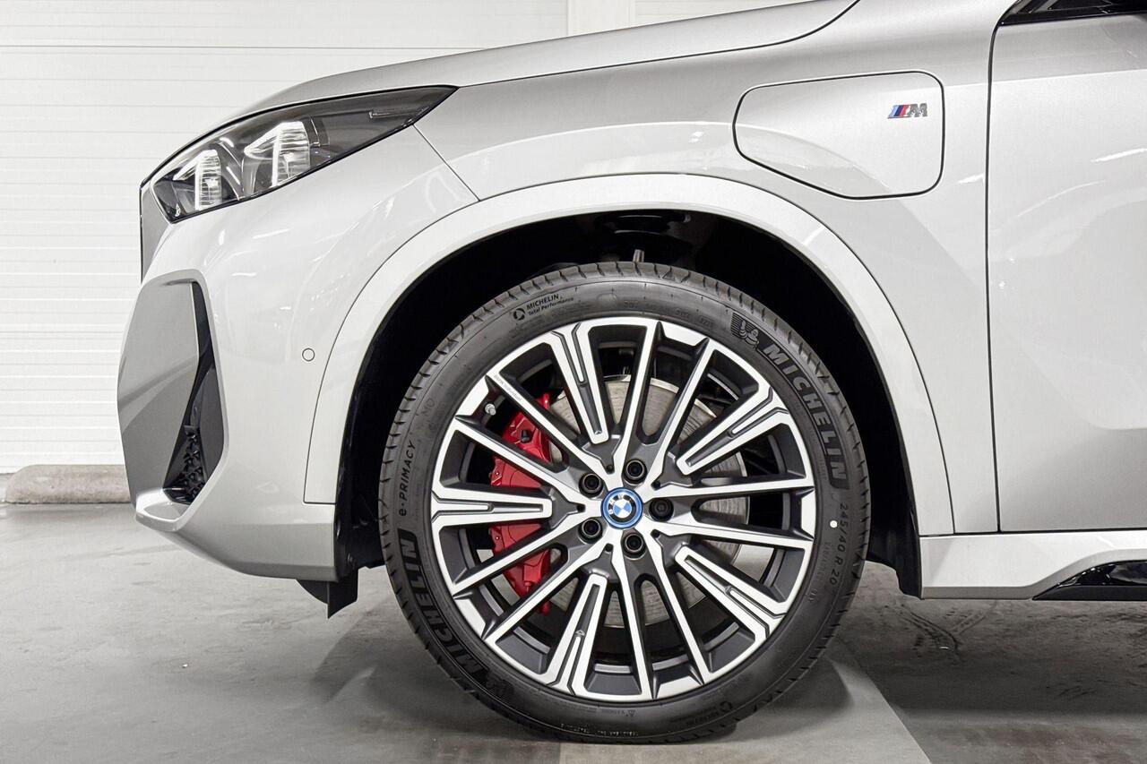 BMW X1 xDrive30e | M-Sport Pro | Travel Pack | Innovation Pack | Comfort Pack | Driving Assistant Professional | Harman/kardon | Panoramadak | Comfort Access | Trekhaak | Selections