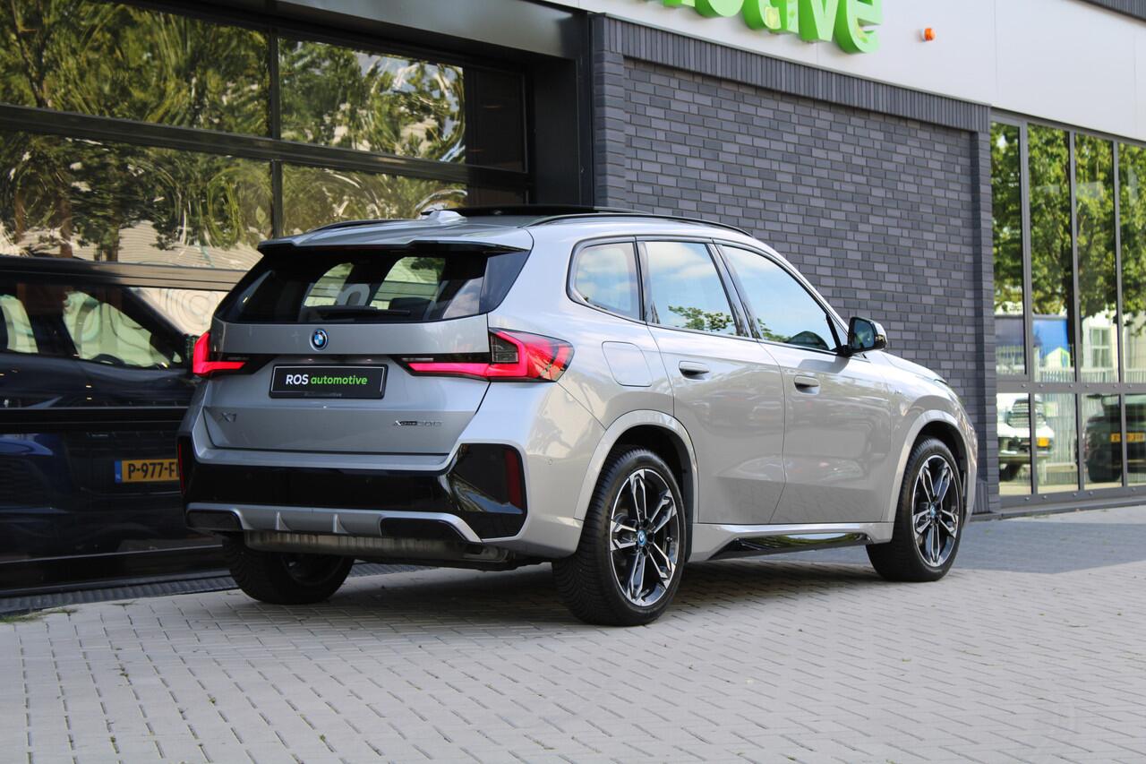 BMW X1 xDrive30e | PANO | M-SPORT | 360 | HUD | KEYLESS | STUURW.VERWARMD | LED |