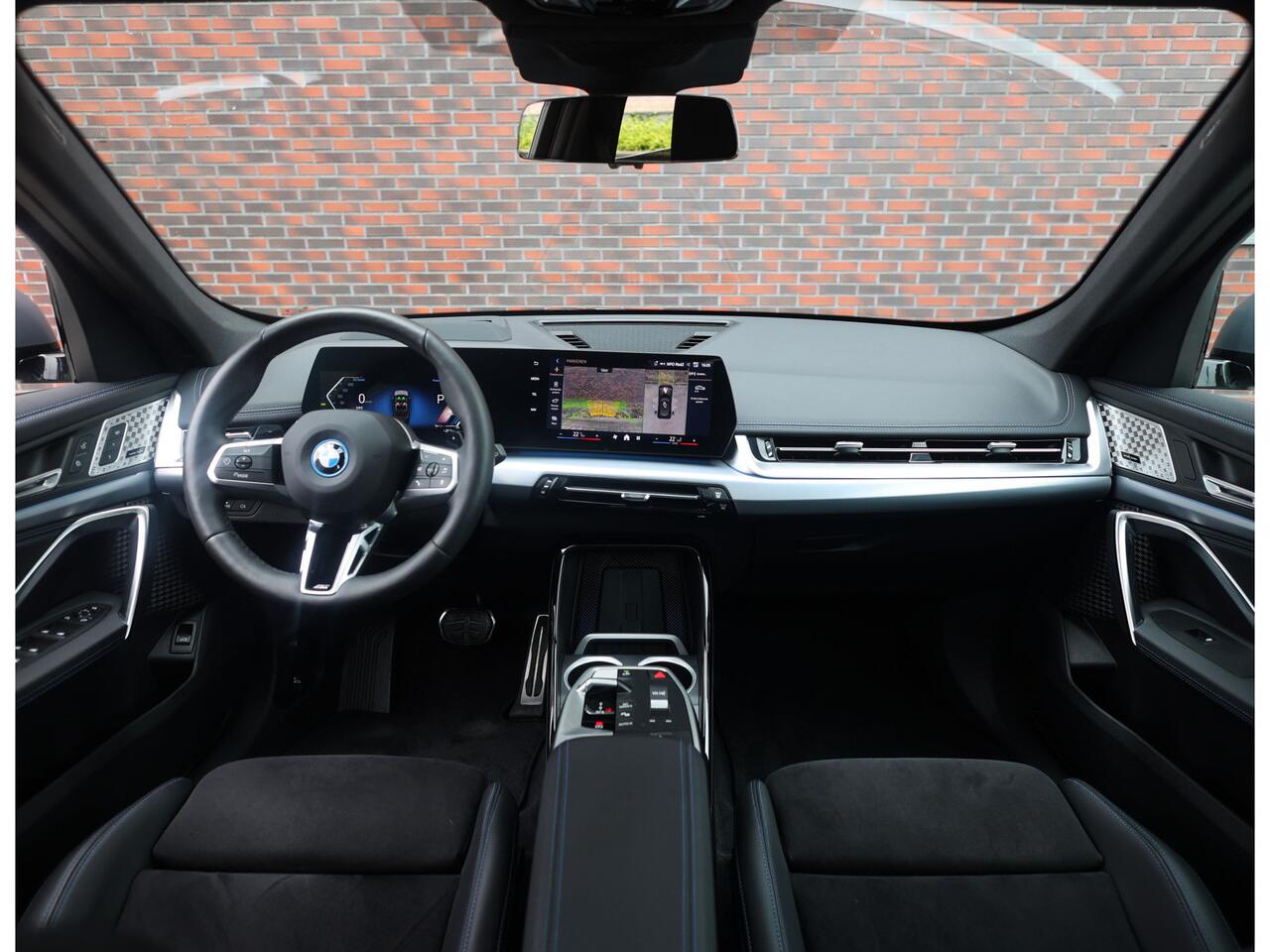 BMW X1 30e xDrive | M Sport Pro - Pano - H&K