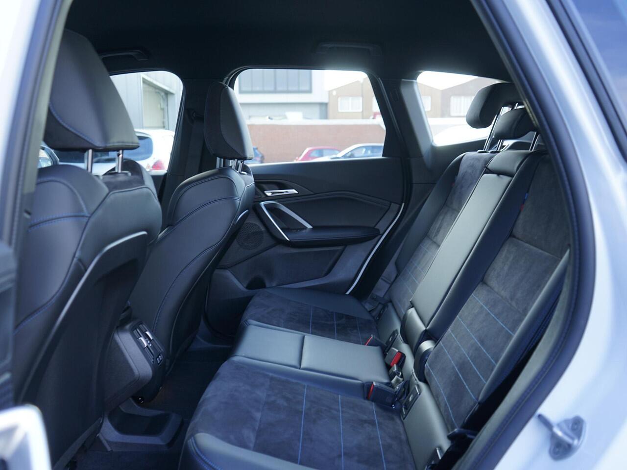 BMW X1 xDrive25e Dealeronderh. / 1ste eig. / M-Sport / Driving Assistent Plus / Active Guard / Stoelverwarming / Adaptief Onderstel