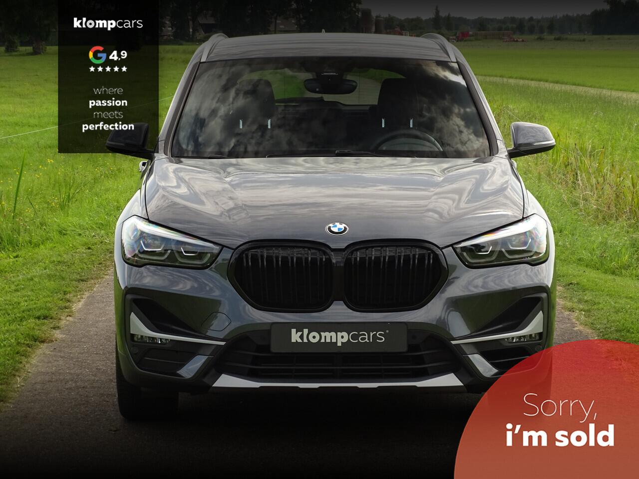 BMW X1 sDrive20i Executive | Camera | Nav | M-sportstuur | Zw.hemel | 18" | Uniek kmst.