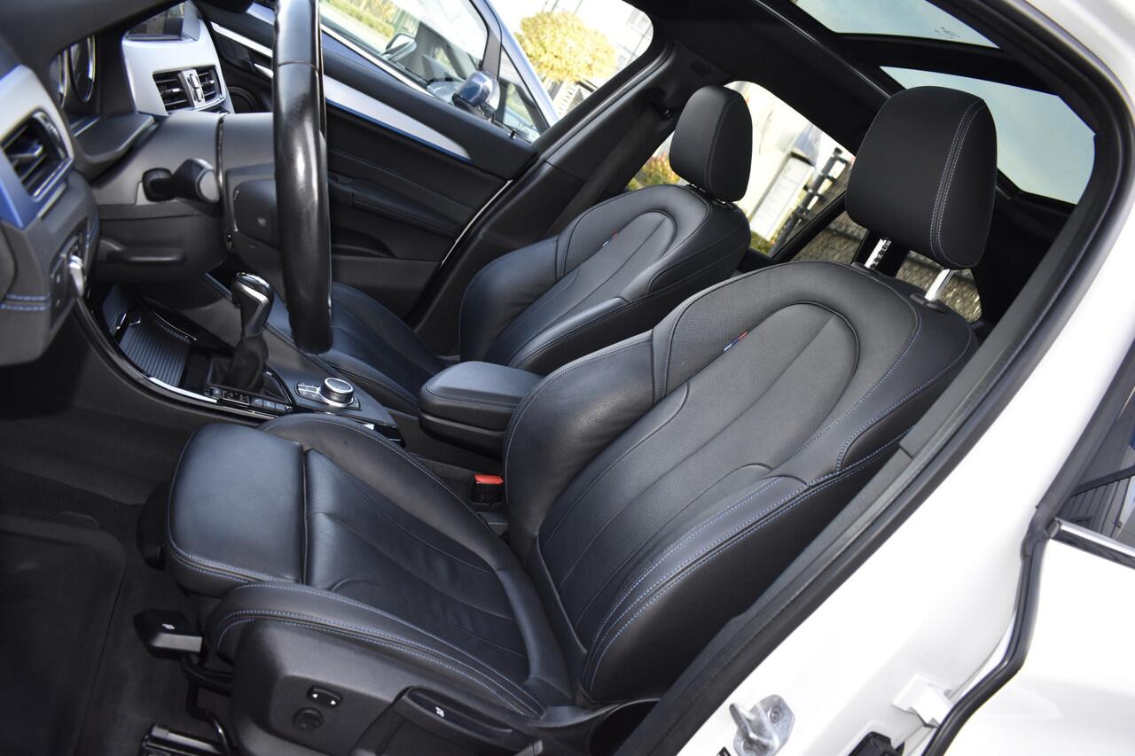 BMW X1 xDrive25e Executive Edition M-pakket Pano - CarPlay - Cruise - Trekhaak