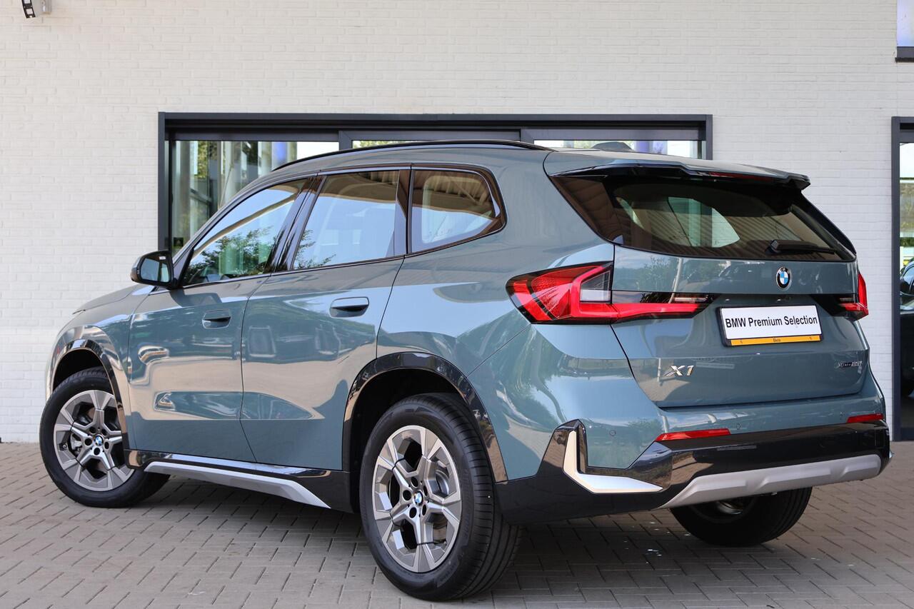 BMW X1 xDrive23i | xLine | Innovation Pack | Comfort Pack