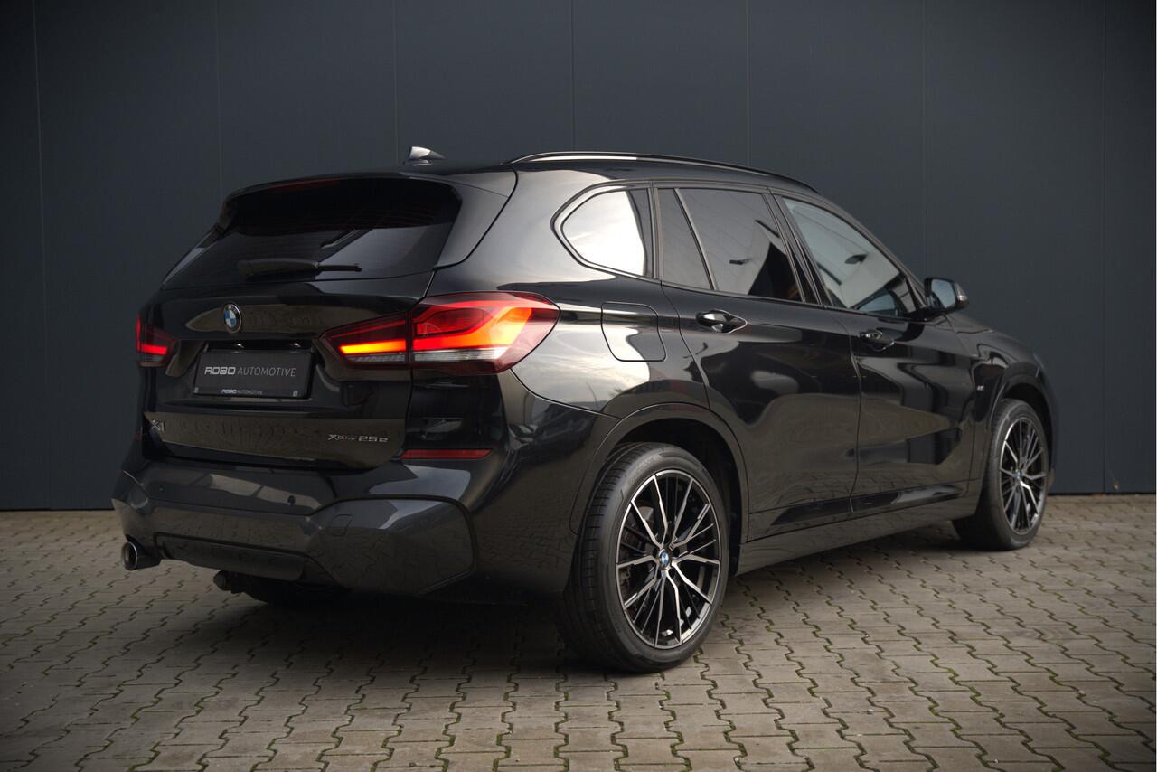BMW X1 xDrive25e Executive M Sport | Stoelverwarming | Trekhaak | Parkeersensoren | Navigatie | Keyless | Cruise Control | LED | Climate Control | DAB | BTW |
