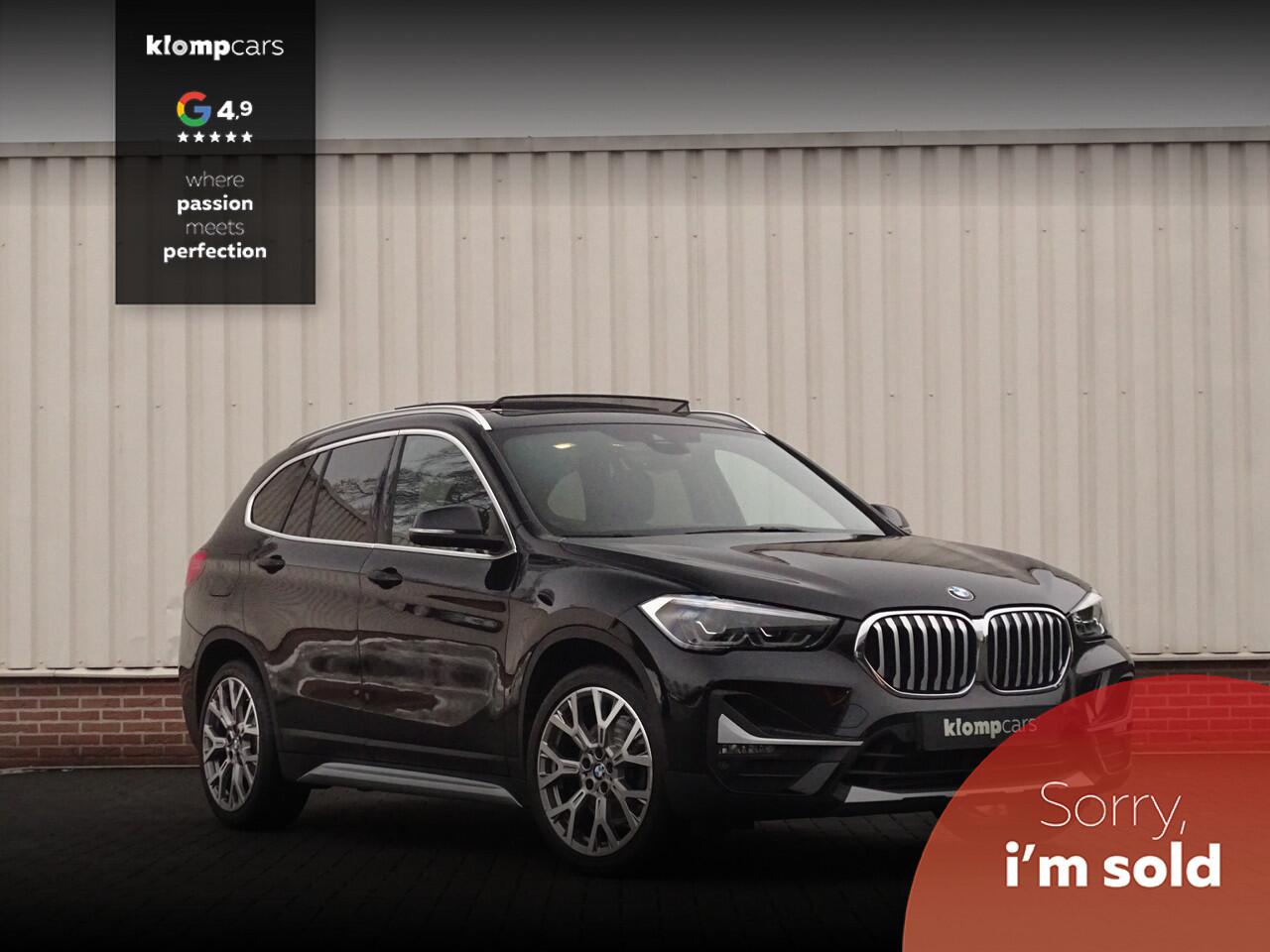 BMW X1 xDrive25e X-Line | Nav-Prof | HUD | Schuifdak | Leer | 19 inch | Trekhaak!