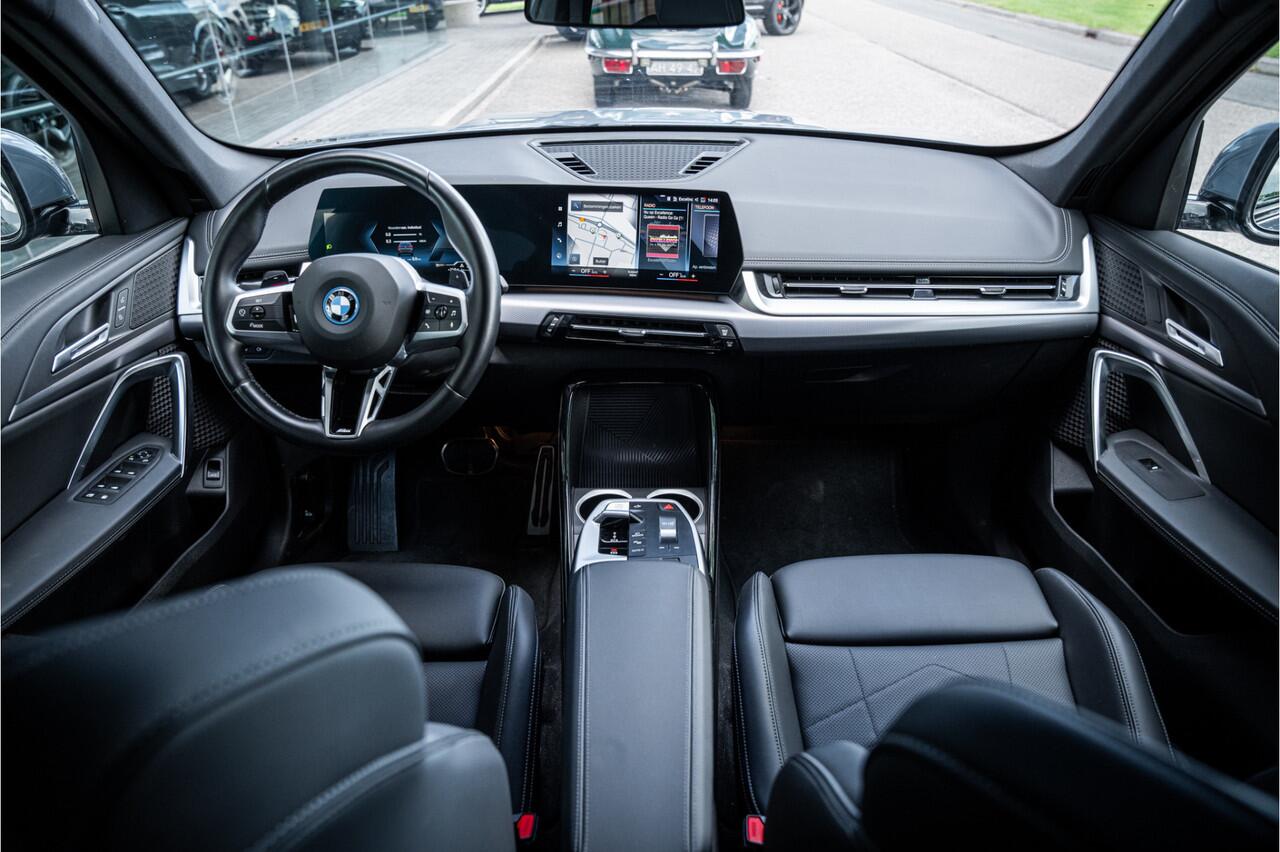 BMW X1 xDrive25e ** M Sport ** Leder ** 20inch ** Camera ** Tot 110km elektrisch bereik