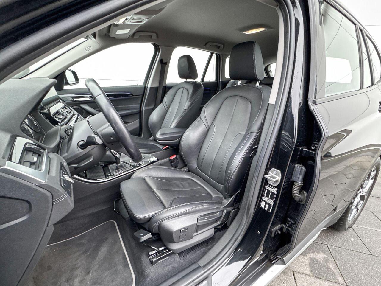 BMW X1 sDrive20i Business Edition Plus xL:ine | High Executve | Trekhaak