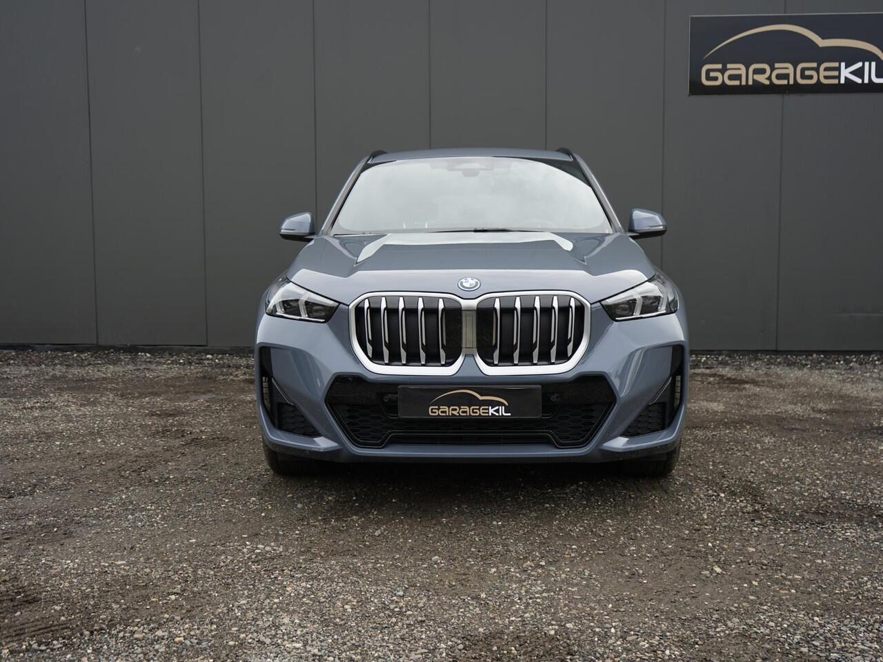 BMW X1 xDrive25e Dealeronderh. / 1ste eig. / M-Sport / Driving Assistent Plus / Active Guard / Stoelverwarming / Adaptief Onderstel