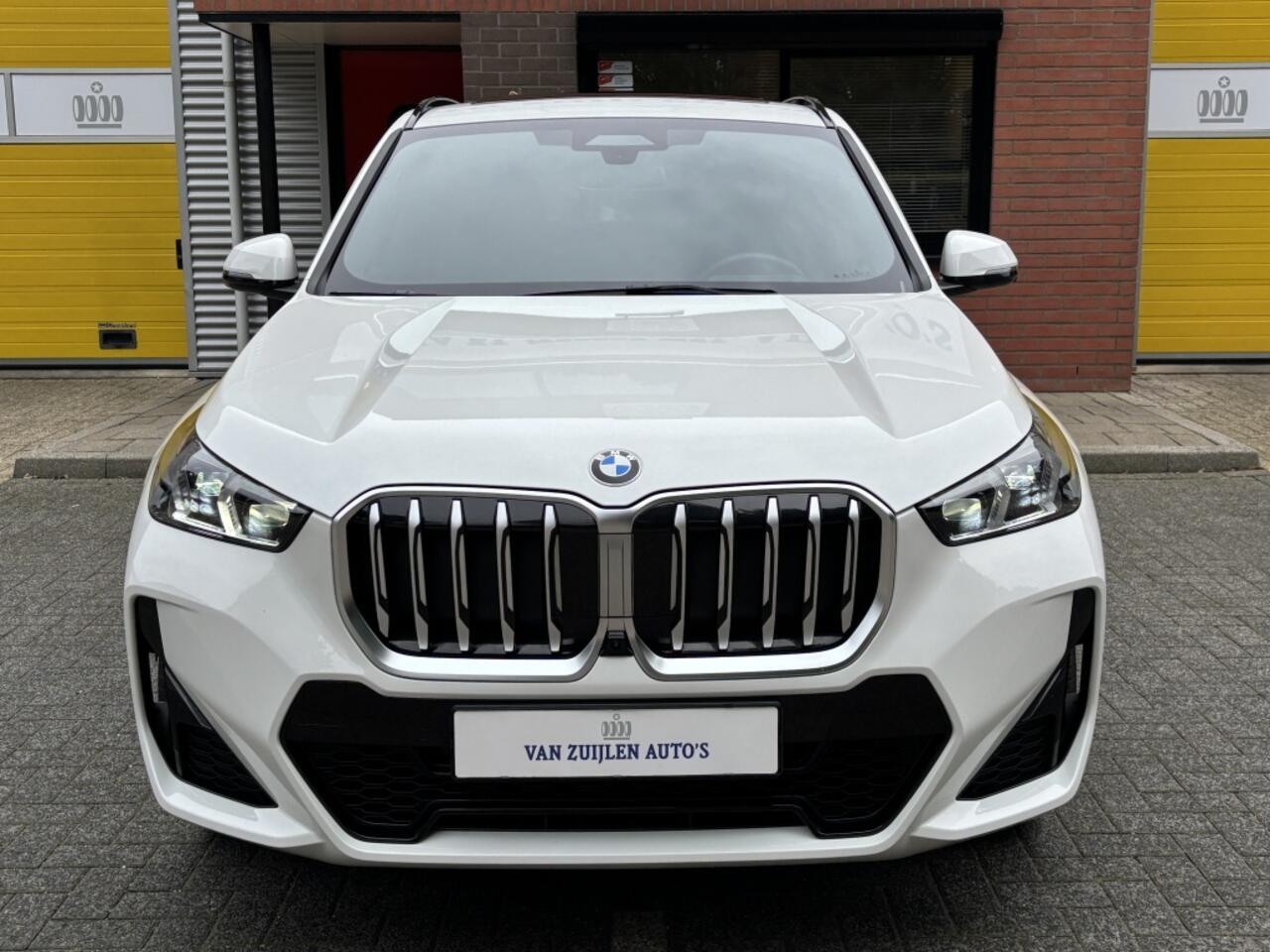 BMW X1 sDrive18i M-Sport Panorama Head-up Keyless HarmanKardon LED