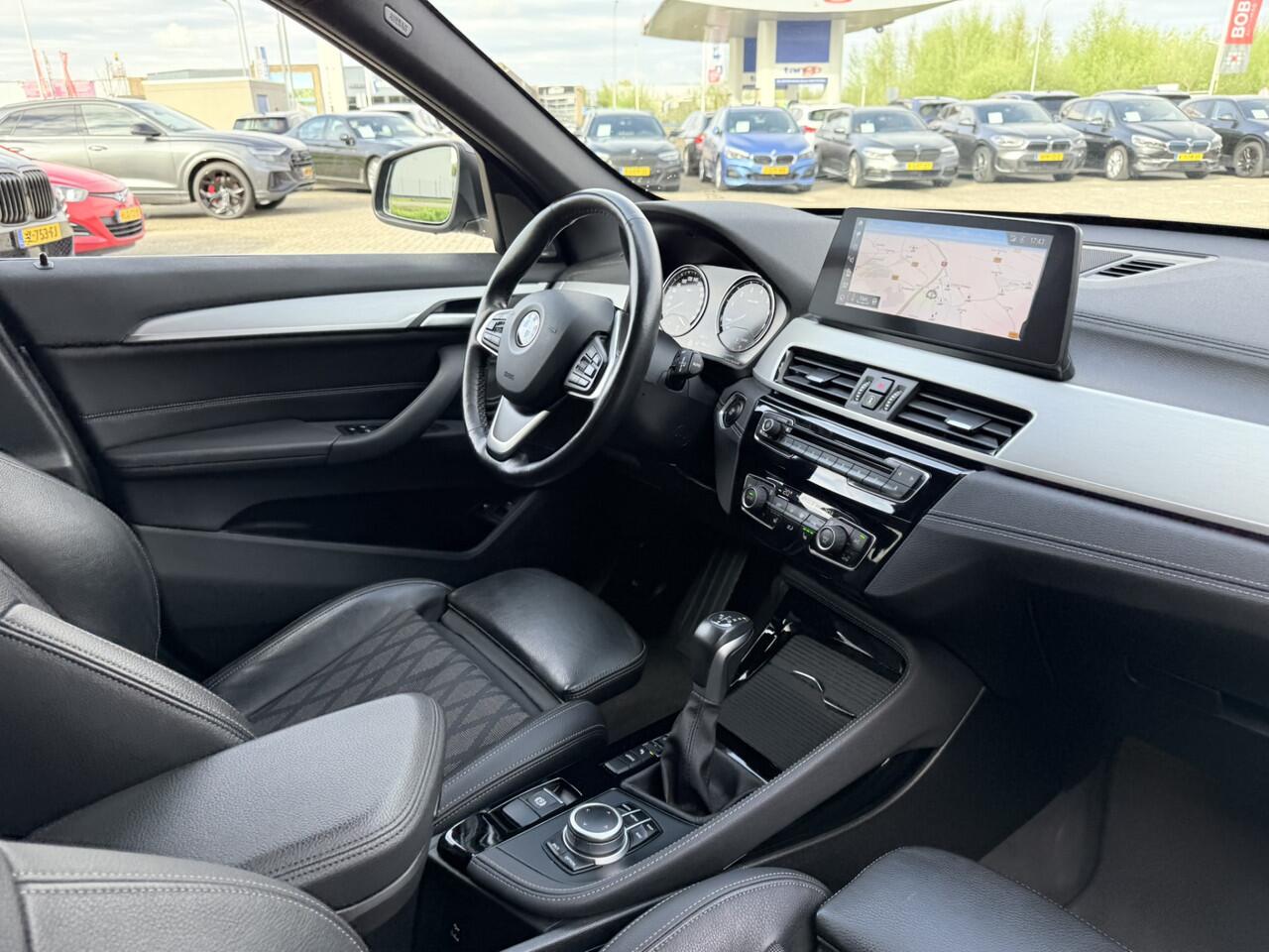BMW X1 xDrive25e Executive xLine Trekhaak ACC Head-Up Display Elek. Stoelverstelling Navi Plus Carplay Achteruitrijcamera BMW Premium Selection garantie