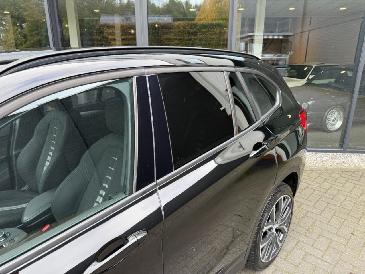 BMW X1 sDrive20i High Exe,LED,HUD,NaviPro,Camera,Clima,Cruise,Dealer OH